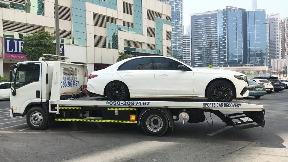 Flatbed Towing Ahmed Car Recovery Dubai
